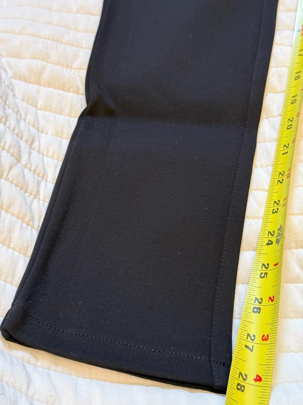 NWT DKNY Jeans Pull-On Ponte Stretch Black Mid-Rise Pant Women's Medium - Picture 7 of 9